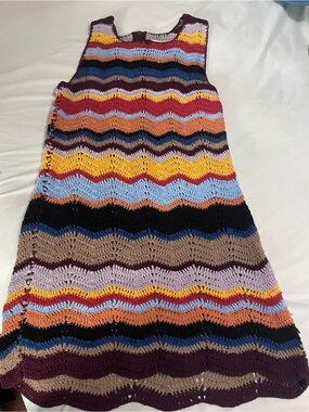 All that remain love Juni dress AU6 = 2 US